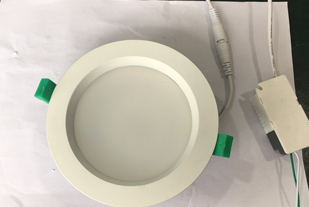 đã dẫn xuống light1.jpg